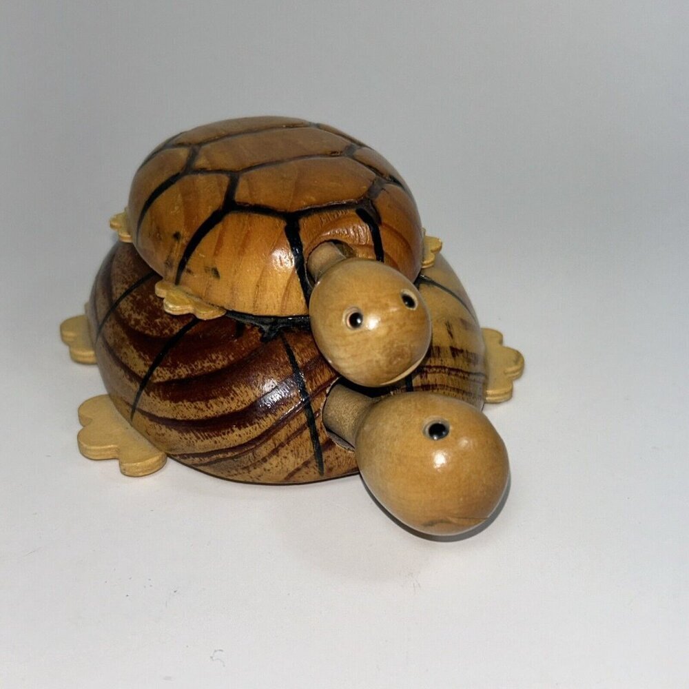 Wooden Turtle With Wheels and Moving Head & Tail And Baby - Great Toy - Bahamas - Picture 3 of 7